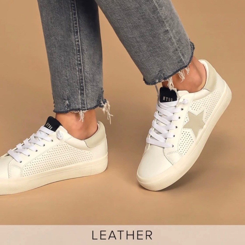 NEW Steve Madden Star Sneakers - Starling